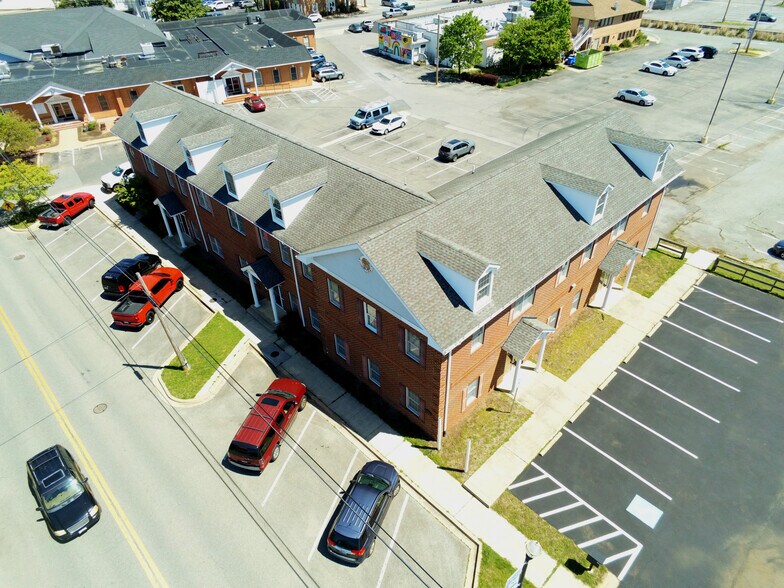 More Photos Of 108 Lagrange Ave, La Plata Medical For Sale