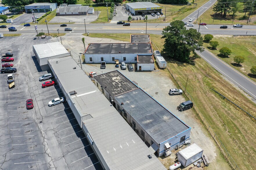 More Photos Of 1001 N Berkeley Blvd, Goldsboro Auto Repair For Sale