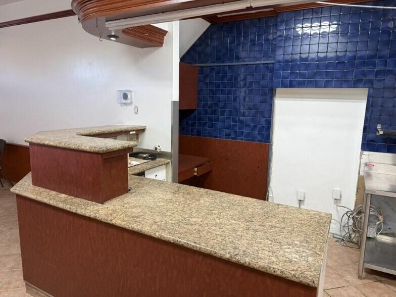More Photos Of 3519 Bathurst St, Toronto Storefront Retail Residential For Lease