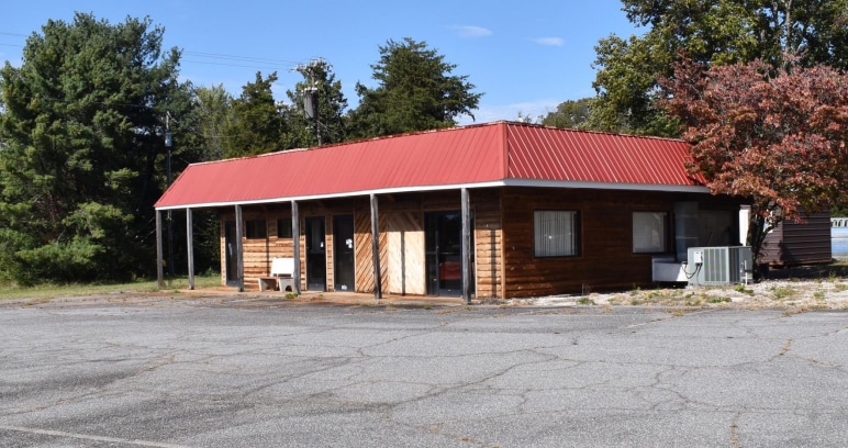 Primary Photo Of 1507 Emmanuel Church Rd, Conover Restaurant For Sale