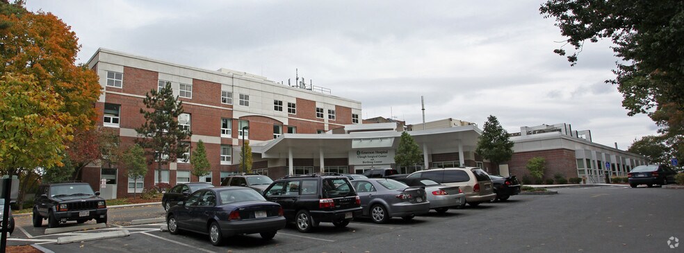 More Photos Of 133 Old Road to Nine Acre Cor, Concord Hospital For Sale