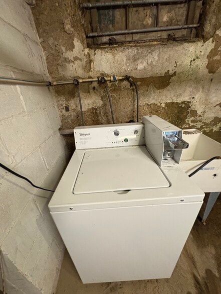 More Photos Of 2767 N Holton St, Milwaukee Apartments For Sale