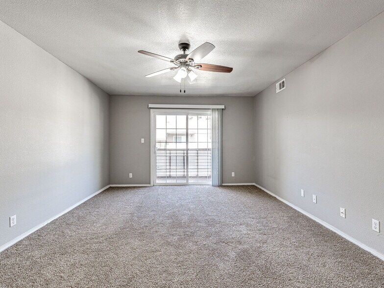 More Photos Of 2302 S 137th East Ave, Tulsa Apartments For Sale