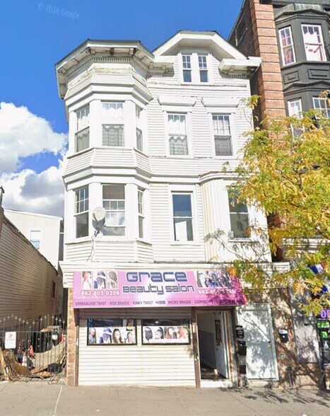 Primary Photo Of 495 Clinton Ave, Newark General Retail For Lease