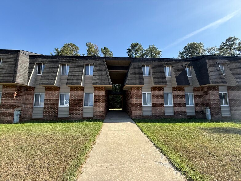 More Photos Of 656 Woodyard Rd, Trenton Apartments For Sale