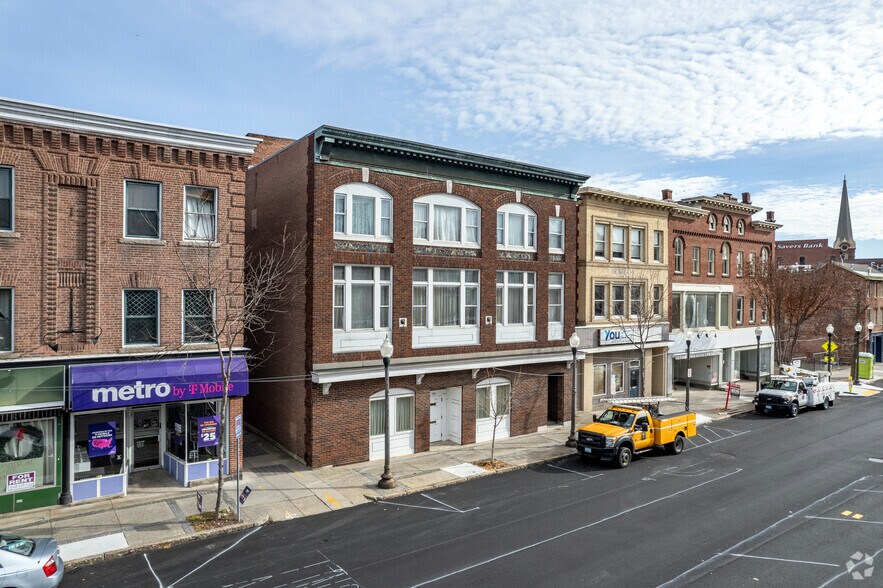 More Photos Of 330 Main St, Southbridge Office For Sale