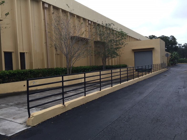 More Photos Of 1800 NW 66th Ave, Plantation Light Manufacturing For Lease