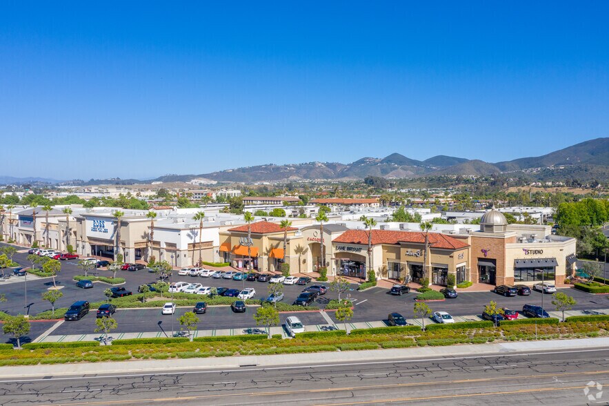 More Photos Of 101-197 S Las Posas Rd, San Marcos Unknown For Lease