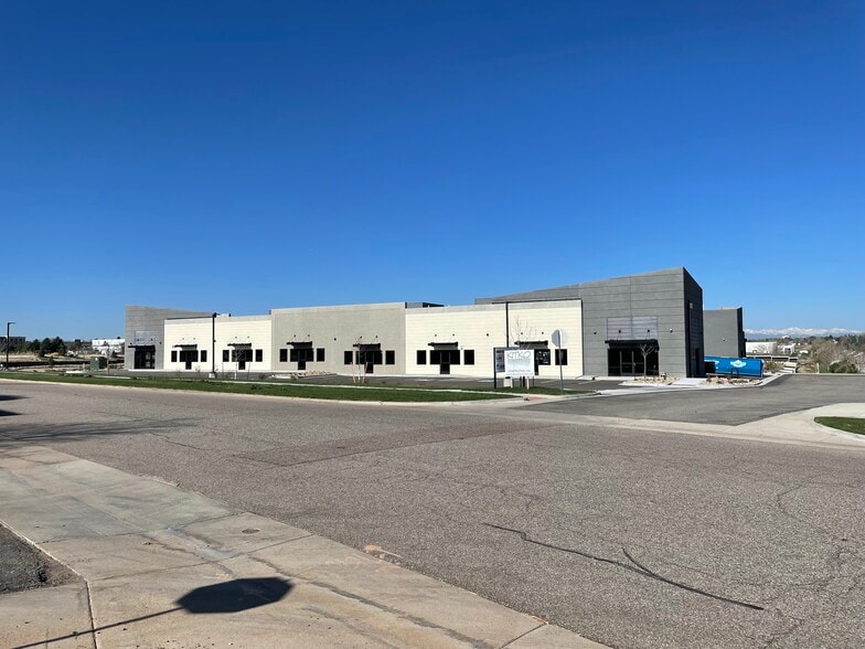 More Photos Of 6333 S Racine Cir, Centennial Light Distribution For Lease