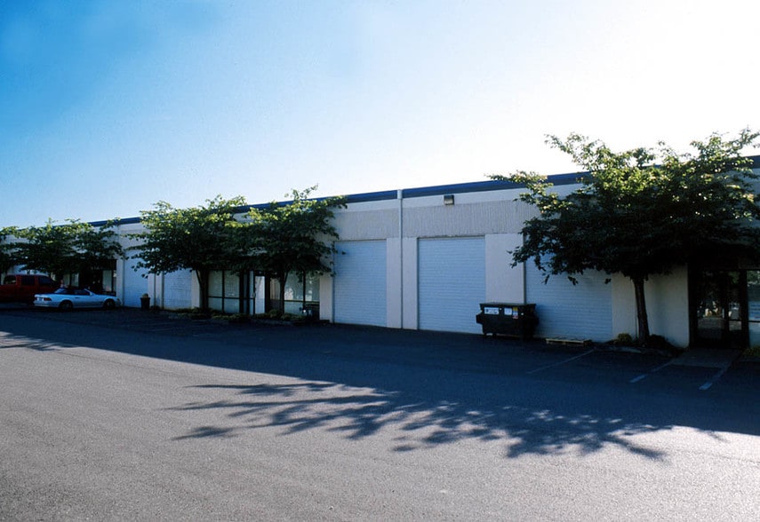 More Photos Of 17725 NE 65th St, Redmond Manufacturing For Lease
