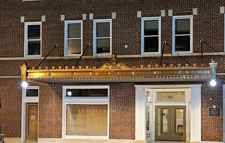 More Photos Of 120 Holmes Ave NE, Huntsville Office For Lease