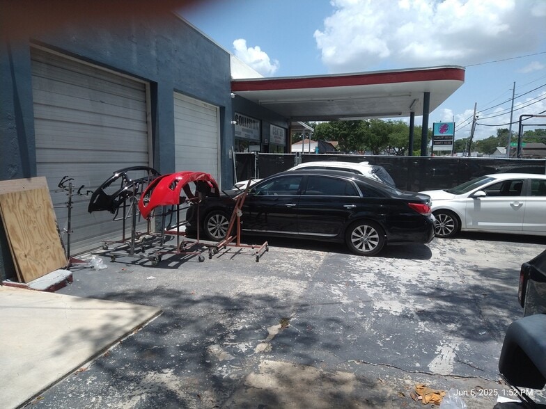 More Photos Of 1301 W Waters Ave, Tampa Auto Repair For Sale