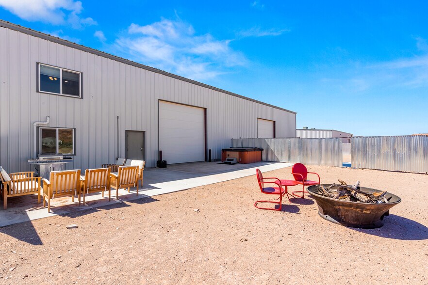 More Photos Of 11858 S Highway 191, Moab Industrial For Sale