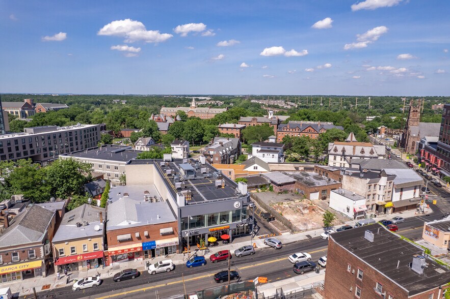 More Photos Of 37 Easton Ave, New Brunswick Coworking Space