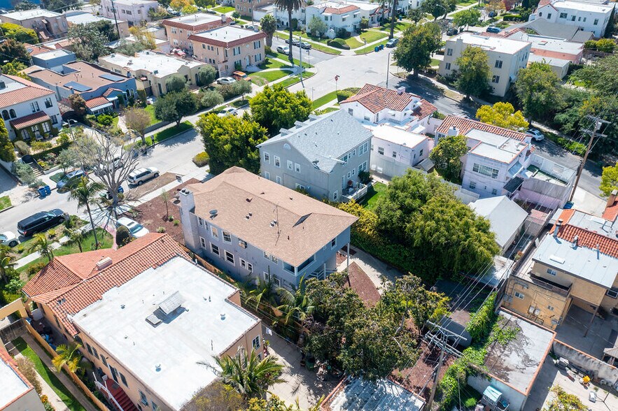 More Photos Of 1053 Hudson ave, Los Angeles Apartments For Sale