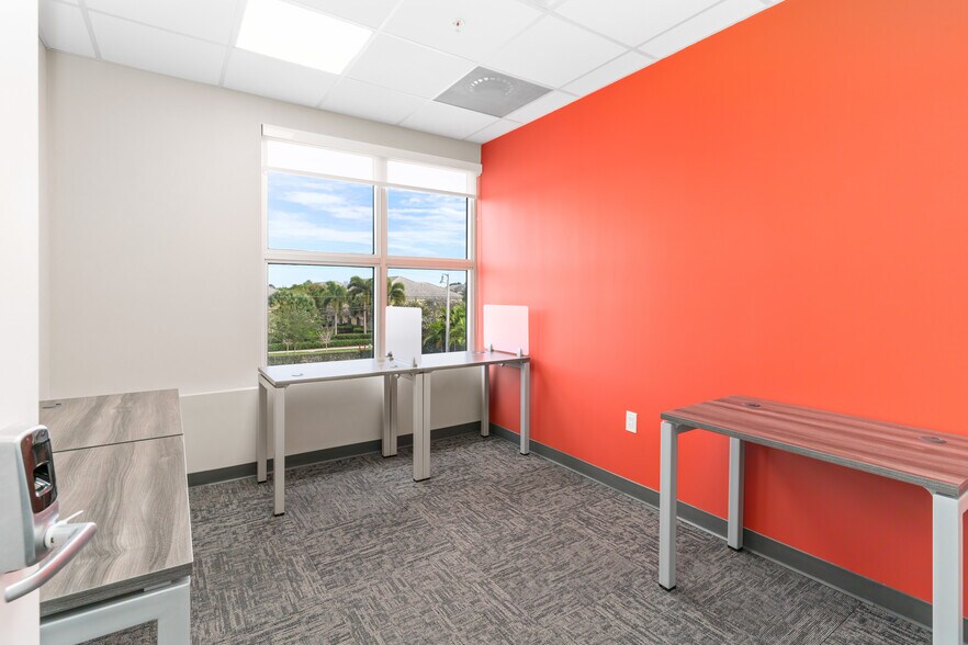 More Photos Of 4640 S University Dr, Davie Medical For Sale