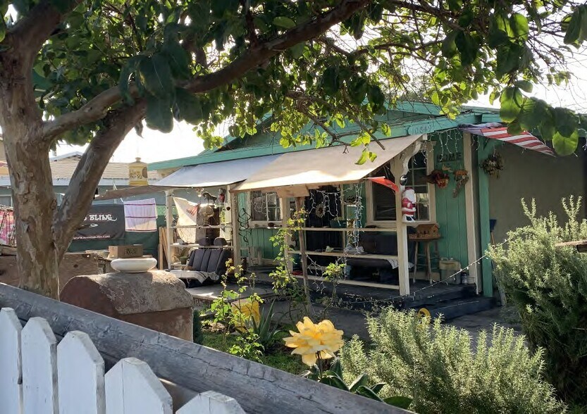 More Photos Of 10849 Carmenita Rd, Whittier Apartments For Sale