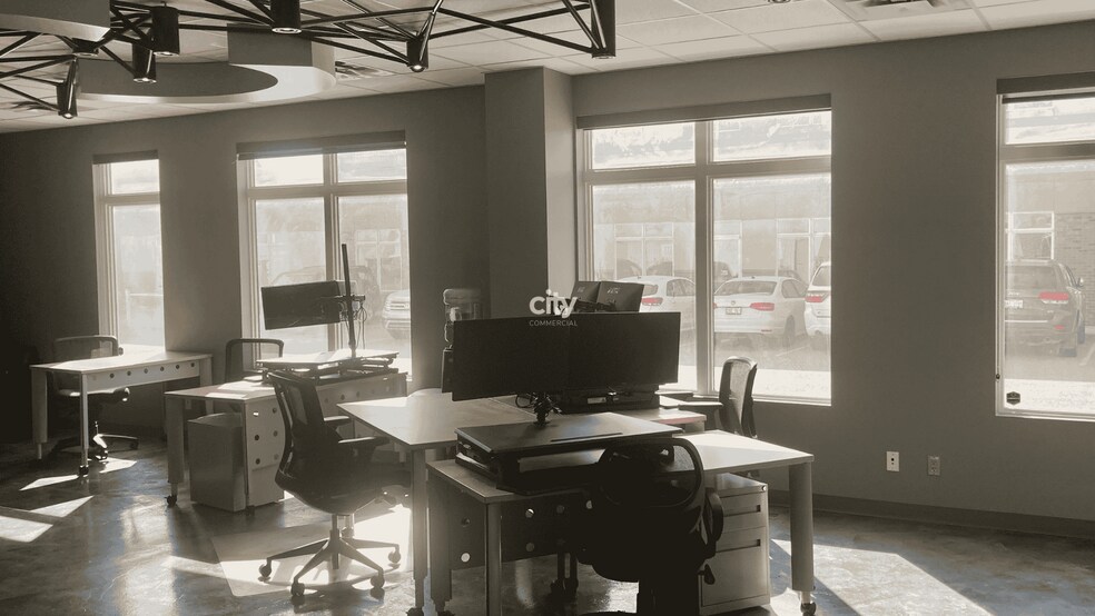 More Photos Of 18905 111 Av NW, Edmonton Flex For Sale