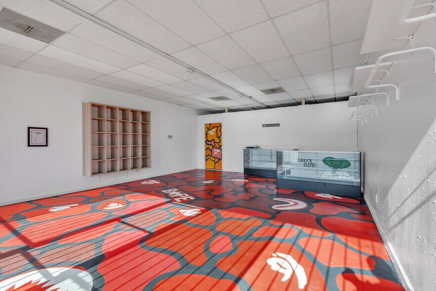 More Photos Of 1020-1048 N Douglas Blvd, Oklahoma City Storefront Retail Office For Sale