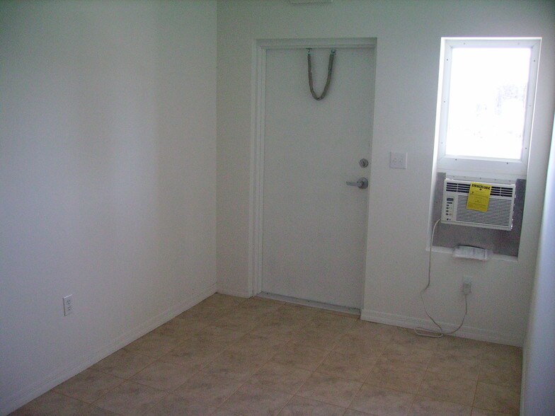 More Photos Of 12600 SW 130th St, Miami Warehouse For Sale