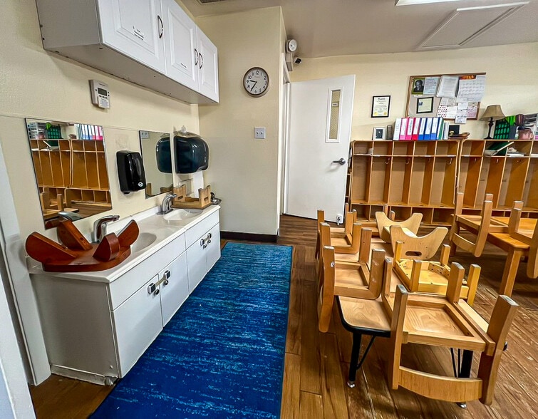 More Photos Of 3551 E Sunset Rd, Las Vegas Daycare Center For Sale