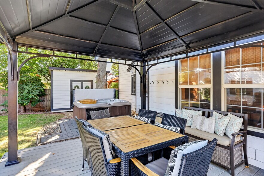 More Photos Of 219 Persifer St, Folsom Specialty For Sale