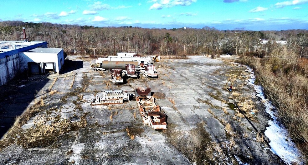 More Photos Of 296 Robert E Cox Rd, Corbin Manufacturing For Sale