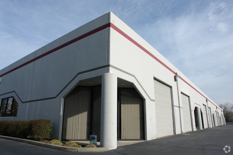More Photos Of 4320 Anthony Ct, Rocklin Light Distribution For Lease