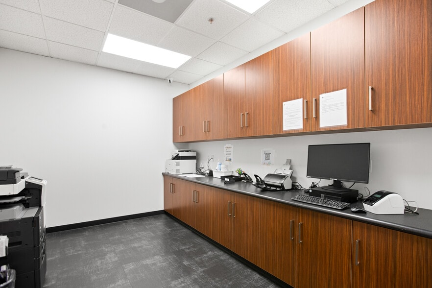 More Photos Of 9302 Pittsburgh Ave, Rancho Cucamonga Office For Sale