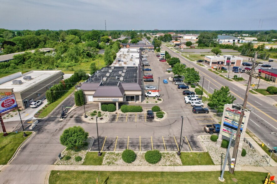 More Photos Of 3802 E Court St, Flint Unknown For Lease