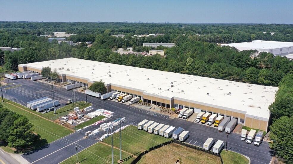More Photos Of 6875 Best Friend Rd, Doraville Warehouse For Lease