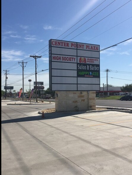 More Photos Of 4001 E Stan Schlueter Loop, Killeen Restaurant For Lease