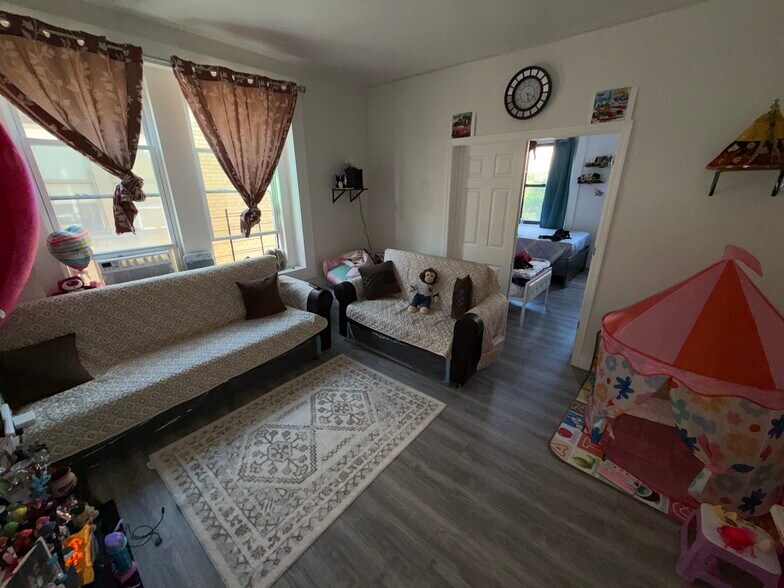 More Photos Of 3552 94th St, Flushing Apartments For Sale