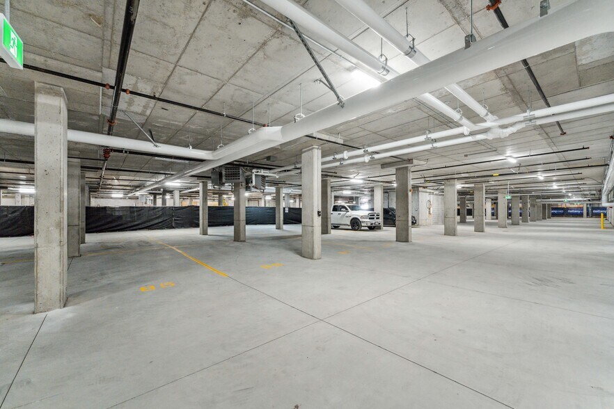 More Photos Of 393 Codd's Rd, Ottawa Apartments For Lease