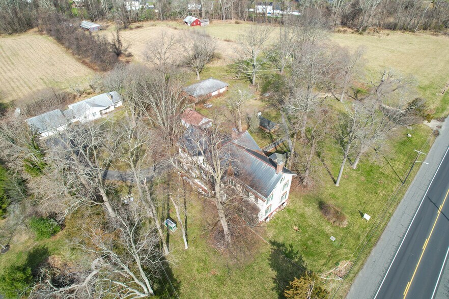 More Photos Of 184-186 NJ-34 Hwy, Holmdel Shelter For Sale