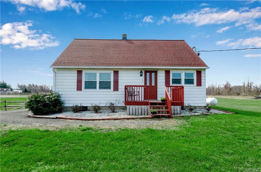 More Photos Of 10661 W Lake Rd, Ripley Winery Vineyard For Sale