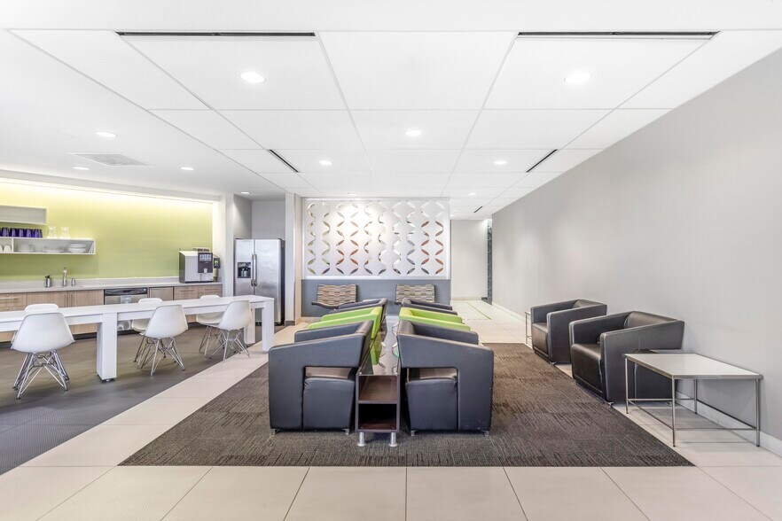More Photos Of 3960 Howard Hughes Pky, Las Vegas Coworking Space