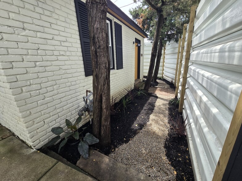 More Photos Of 6011 Joy Rd, Detroit Office For Sale