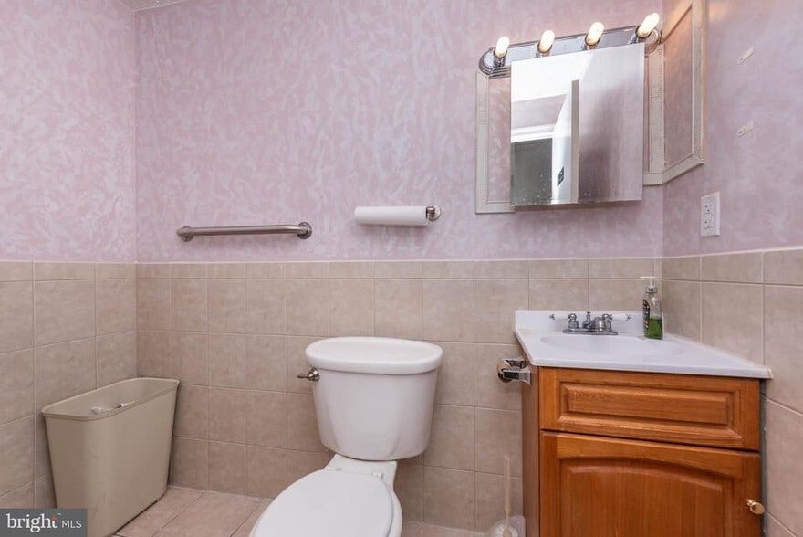 More Photos Of 4155 Glen Park Rd, Nottingham Office For Sale