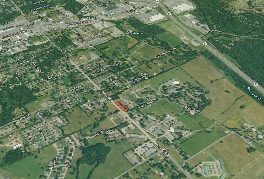 More Photos Of 1133 W 4th St, Tahlequah Apartments For Sale