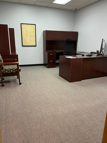 More Photos Of 9093 Technology Dr, Fishers Light Manufacturing For Lease