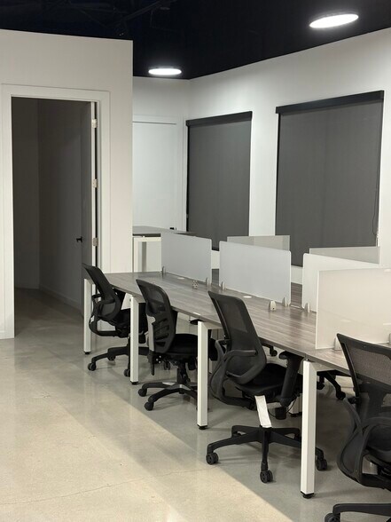 More Photos Of 1545 N Park Dr, Weston Office For Lease