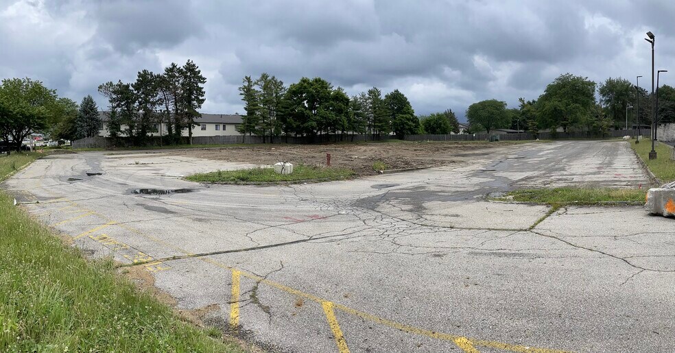 More Photos Of 2365 E Dublin Granville Rd, Columbus Land For Lease