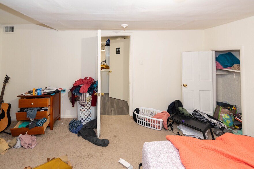 More Photos Of 46 W Biddle St, Baltimore Apartments For Sale