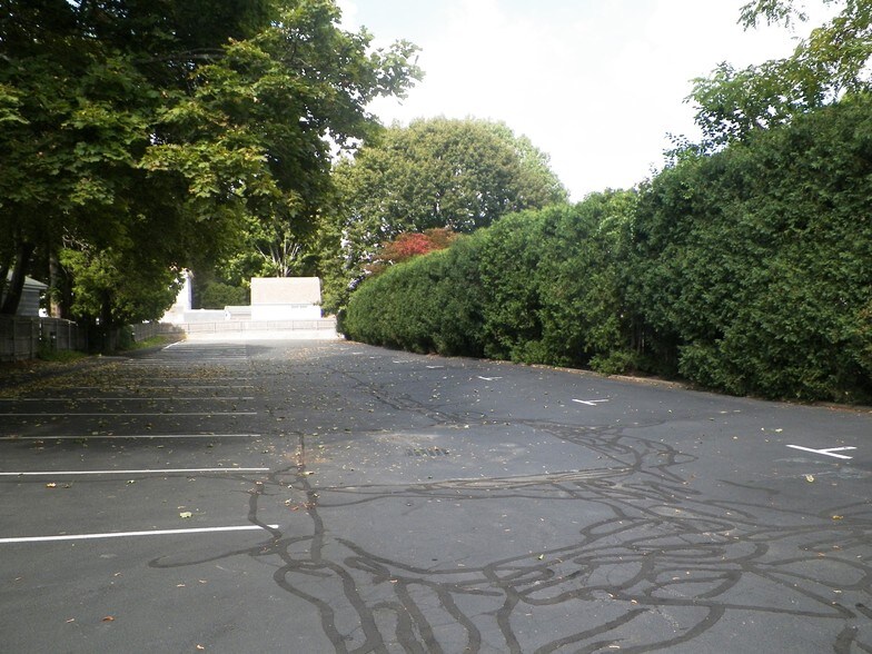 More Photos Of 1075 Smith St, Providence Medical For Lease