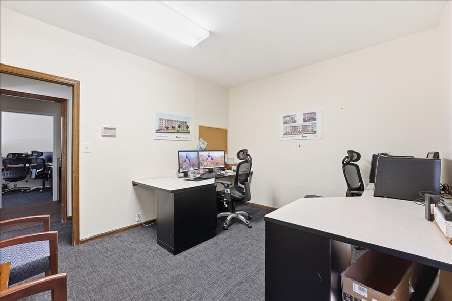 More Photos Of 96 Freneau Ave, Matawan Office For Sale