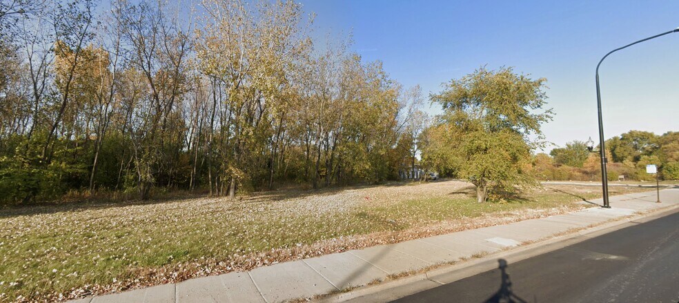 More Photos Of 9507 Paxton ave, Chicago Land For Sale