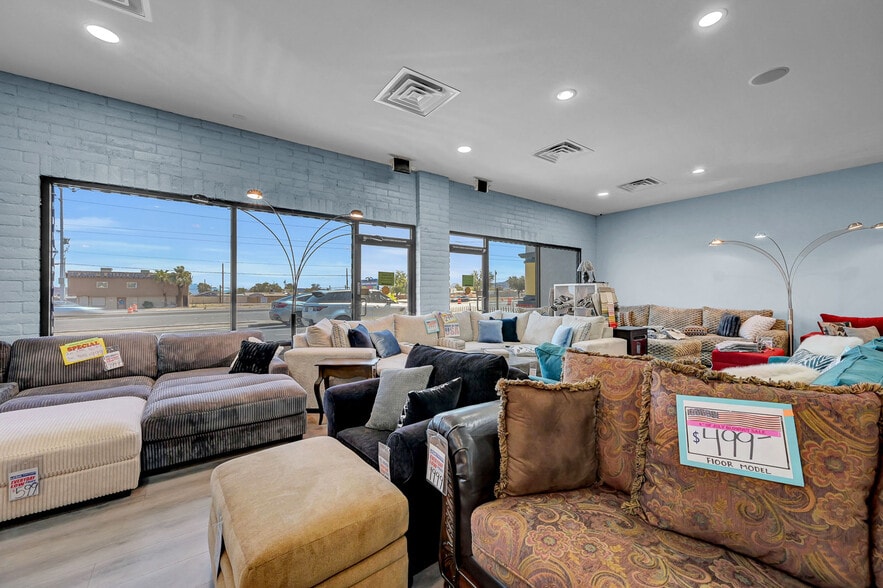 More Photos Of 1433 N Boulder Hwy, Henderson Freestanding For Sale