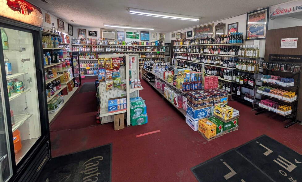 More Photos Of 4646 N Nevada Ave, Colorado Springs Freestanding For Sale