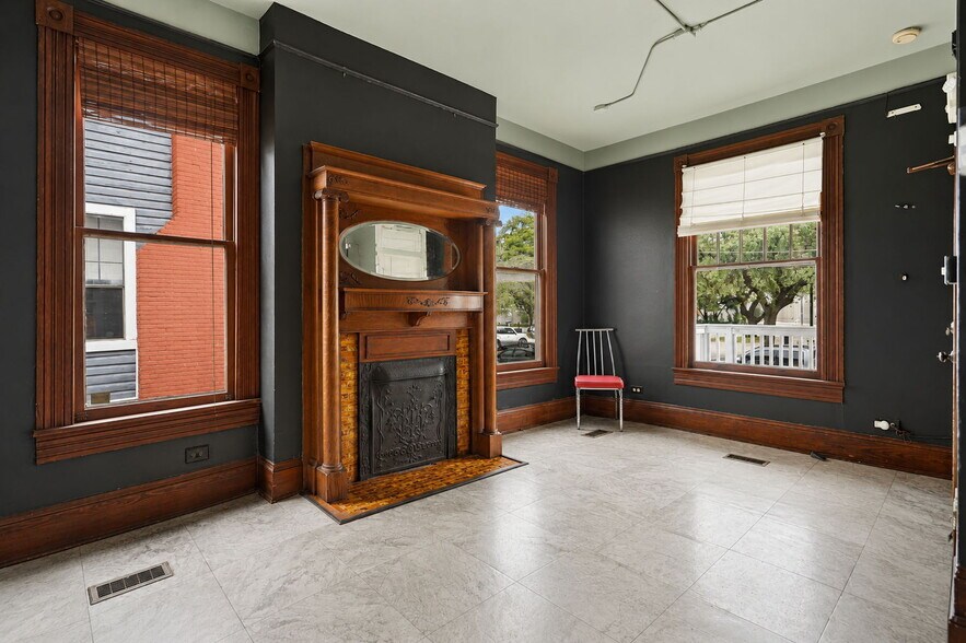 More Photos Of 318 Martinez St, San Antonio Storefront Retail Office For Lease